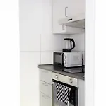 Apartamento With Terrace