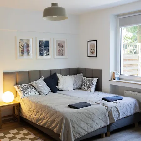 With Terrace Apartment Duisburg